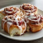 Amazing 4 Strawberry Cinnamon Rolls 6 Strawberry Cinnamon Rolls