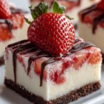 Strawberry Cheesecake Bars with